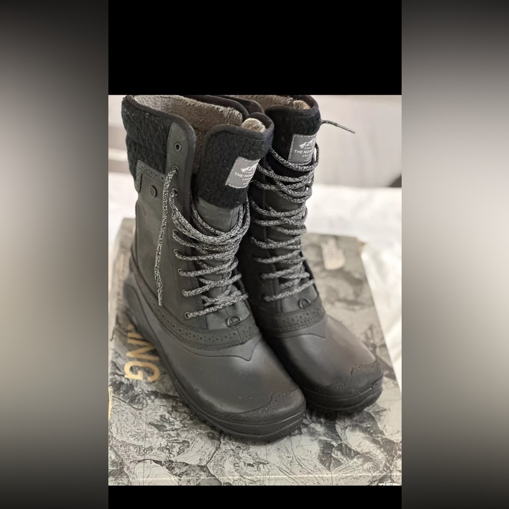 The North Face Shellista II Mid Womens Size 11